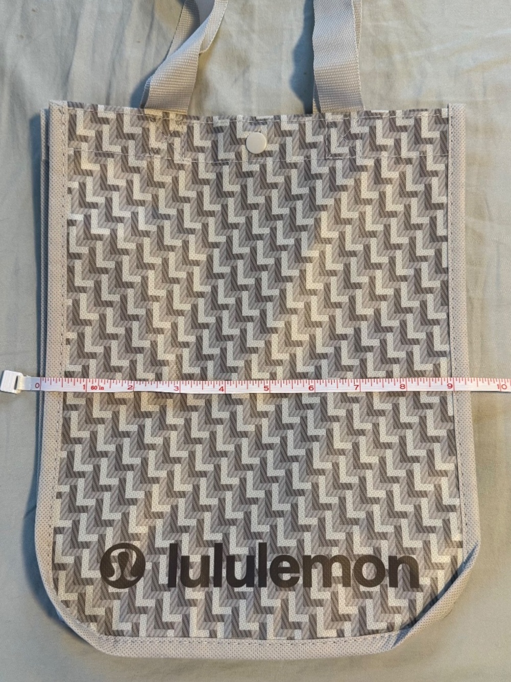 LULULEMON: White Reusable Shopping Tote - Picture 4 of 4